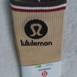 Lululemon Beige & Brown Casual Socks Women Size 7-9